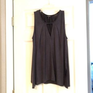 Lucky Brand Grey Keyhole Tank